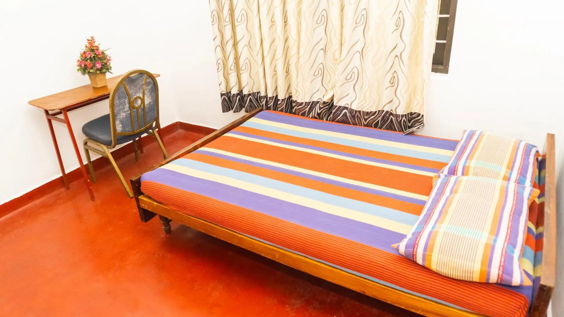Lodge In 611 Buwalikada Kandy Apartment